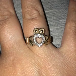 14K Solid Yellow Gold Claddagh with Diamonds